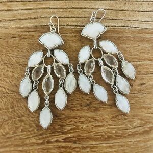 KENDRA SCOTT Gwen Chandelier Earrings